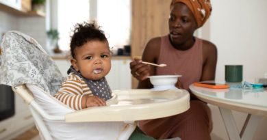 Introducing Solids: A Starter Guide for New Parents